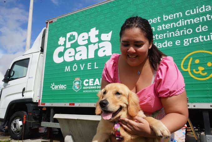 Pet Ceará Móvel chega a Quixadá com castração gratuita de cães e gatos