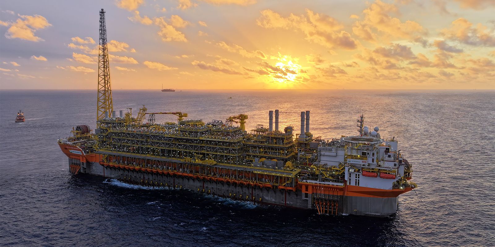 Navio-plataforma Alexandre de Gusmão instalado no Campo de Mero, no pré-sal da Bacia de Santos