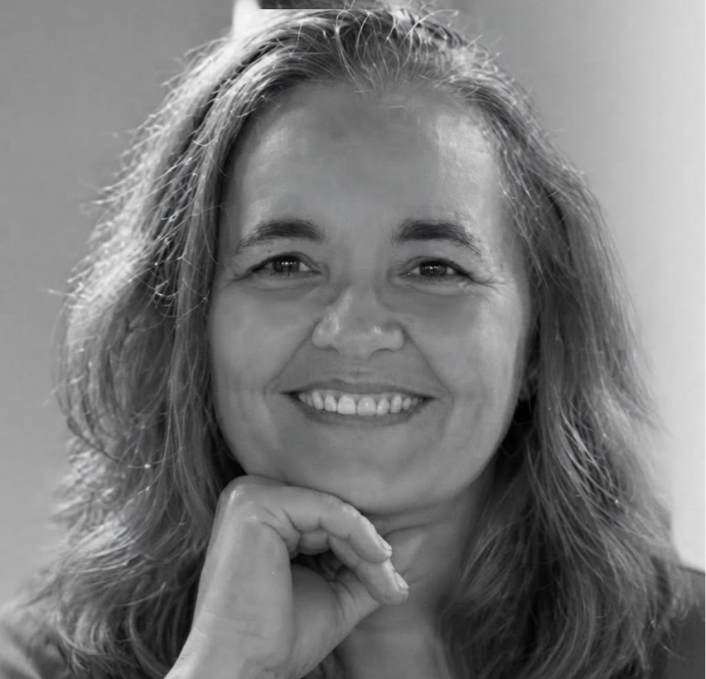 Professora Maria Ozineide Freitas da Silva, educadora de Quixadá