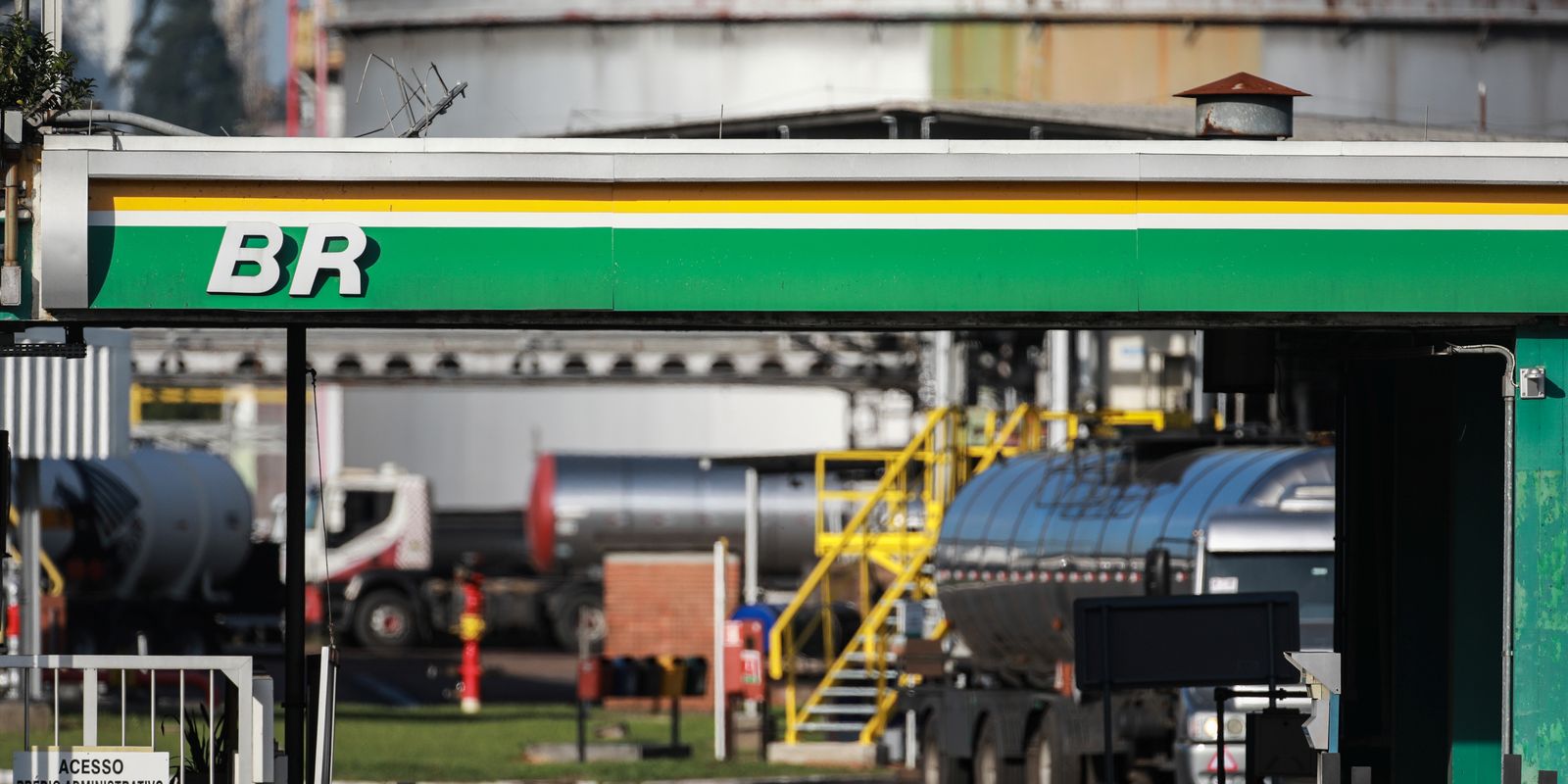 Diesel comercializado nas refinarias da Petrobras