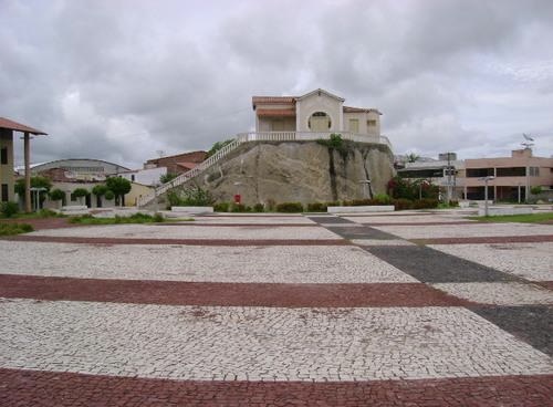 Quixadá realiza 2ª Noitada Cultural com sete atrações na Praça da Cultura