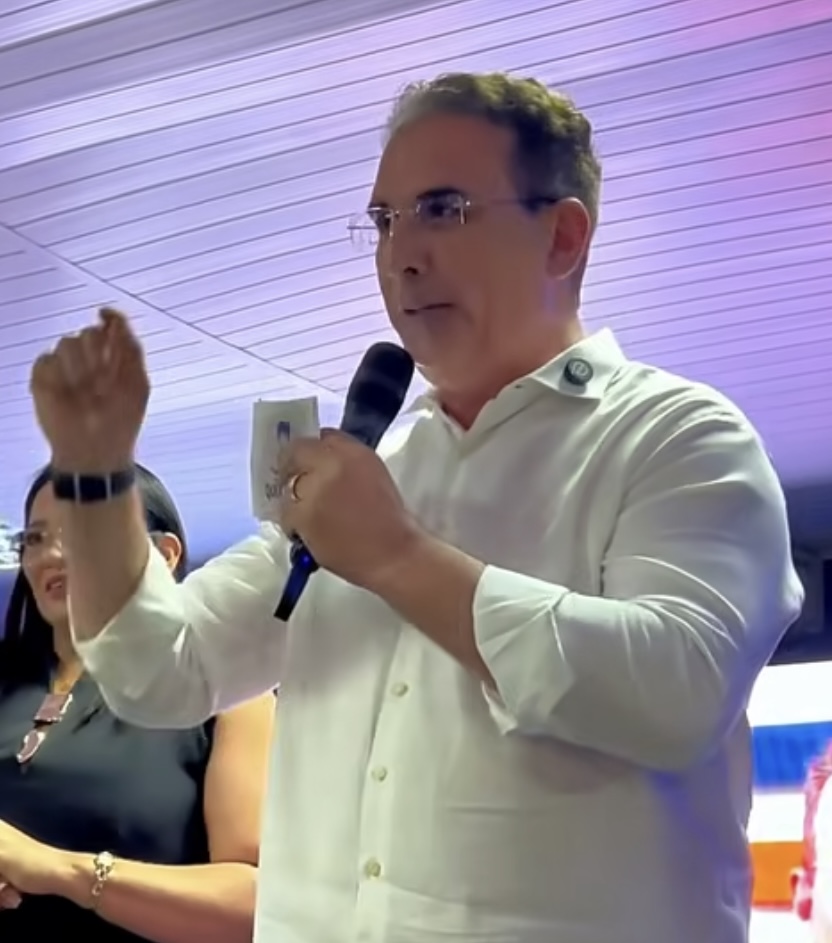 Quixadá: Feriado do Servidor Público será antecipado para segunda-feira, anuncia Ricardo Silveira